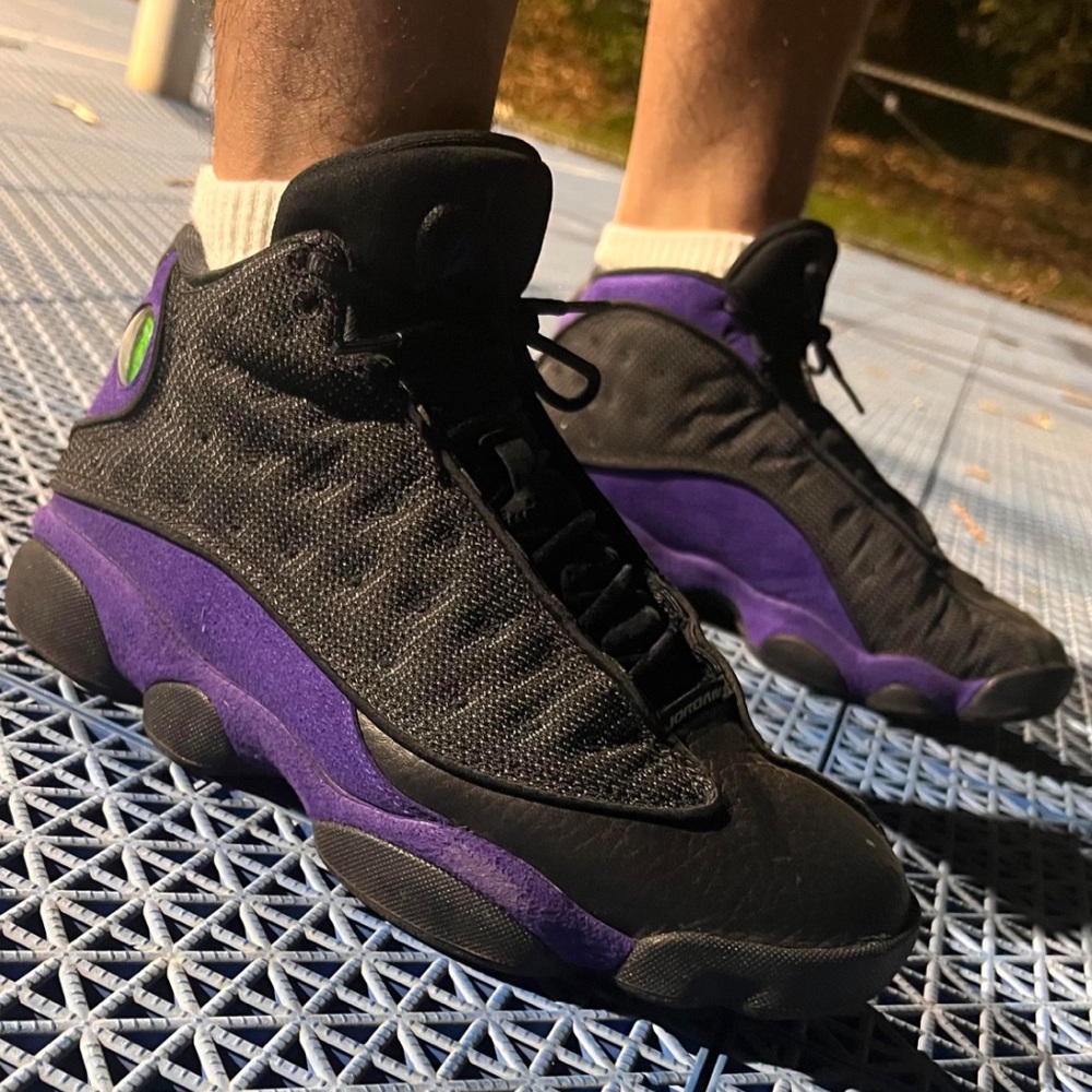 Nike💜Air Jordan 13 Retro 'Court Purple' - DJ5982 015 - Men’s: Size 8.5. - EUC